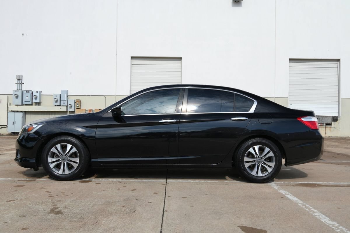 Used 2015 Honda Accord LX image 13