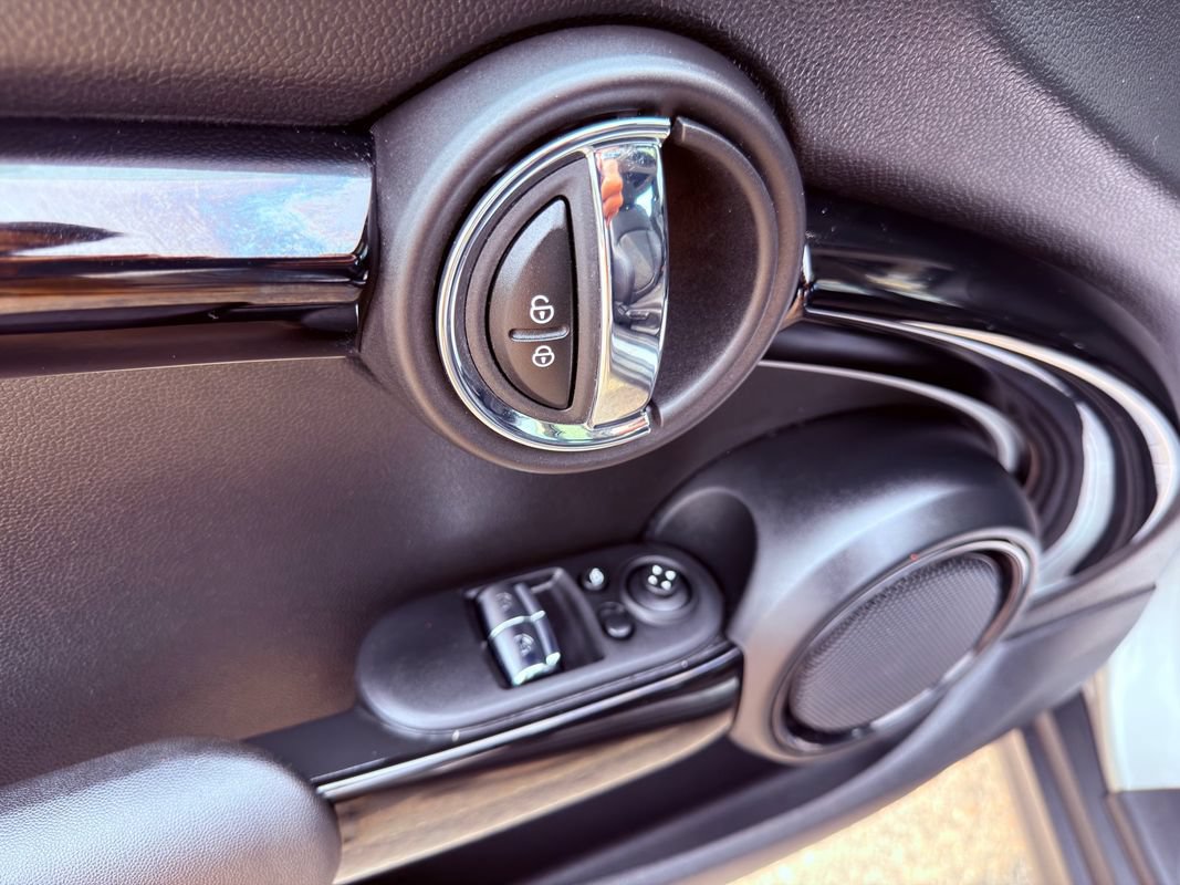 Used 2024 MINI Cooper S FWD image 10