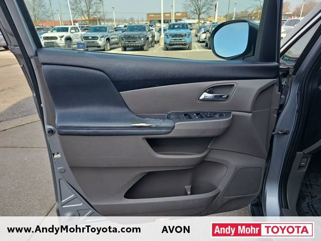 Used 2016 Honda Odyssey SE image 10