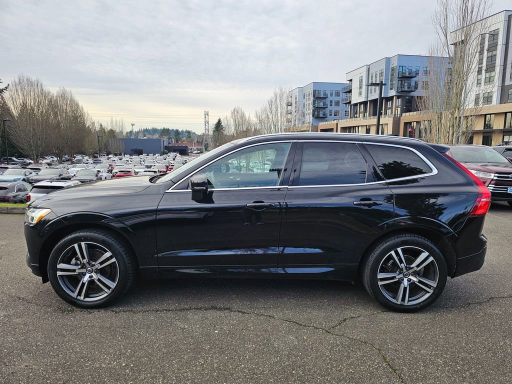 Used 2019 Volvo XC60 T5 Momentum w/ Protection Package Premier image 8