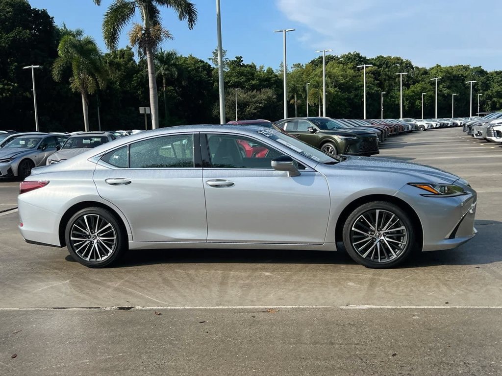 Certified 2025 Lexus ES 350 w/ Premium Package FWD image 8