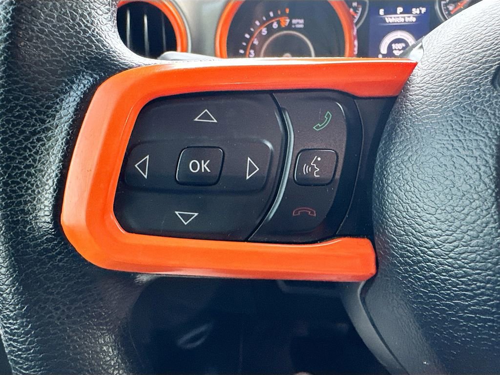 Used 2022 Jeep Gladiator Sport image 9