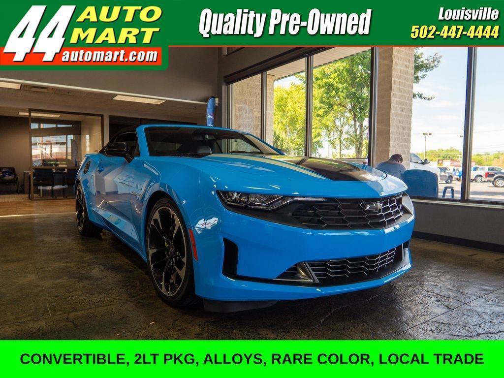 Used 2023 Chevrolet Camaro LT RWD image 1