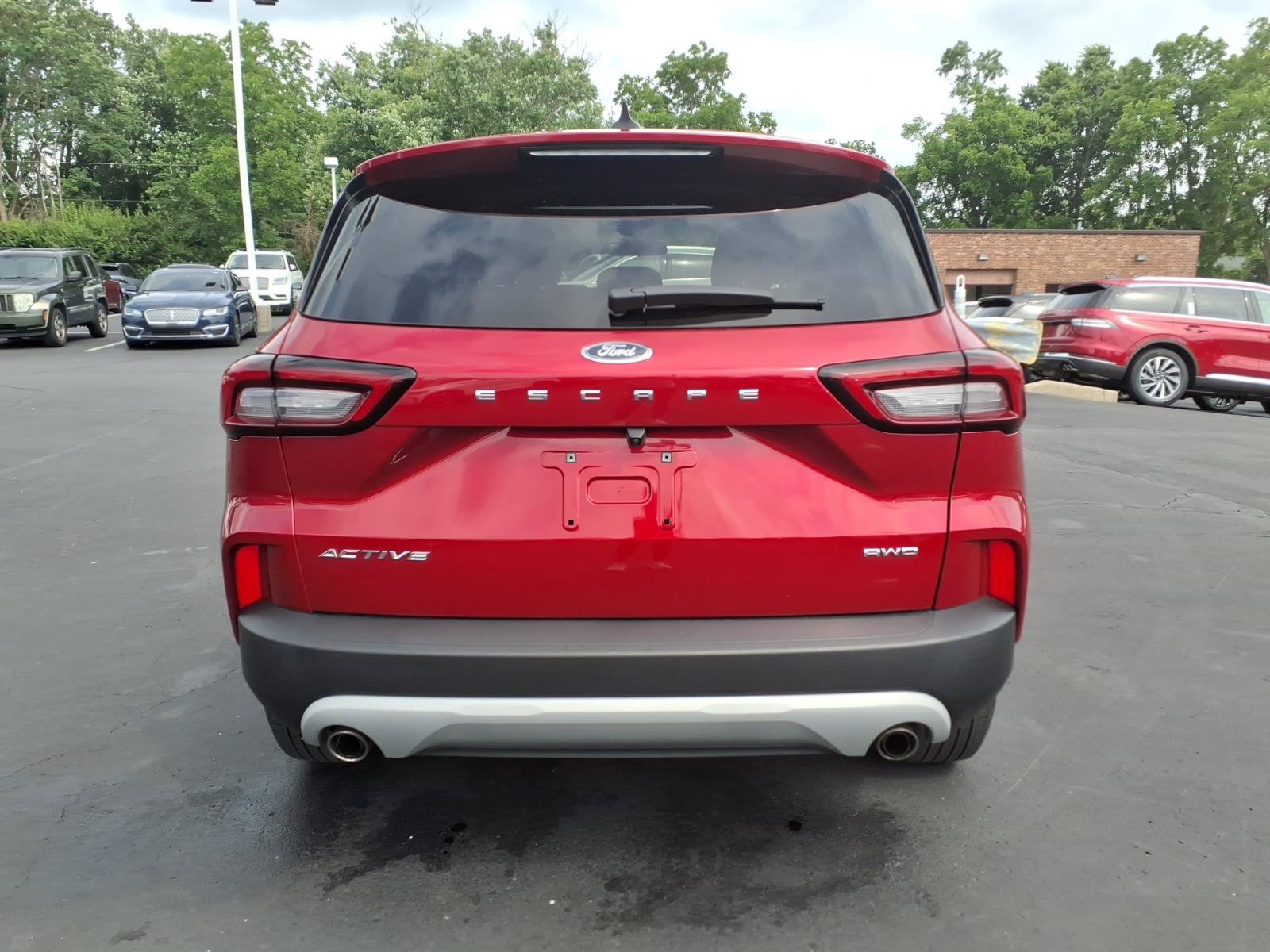 Used 2023 Ford Escape Active AWD/4WD image 6