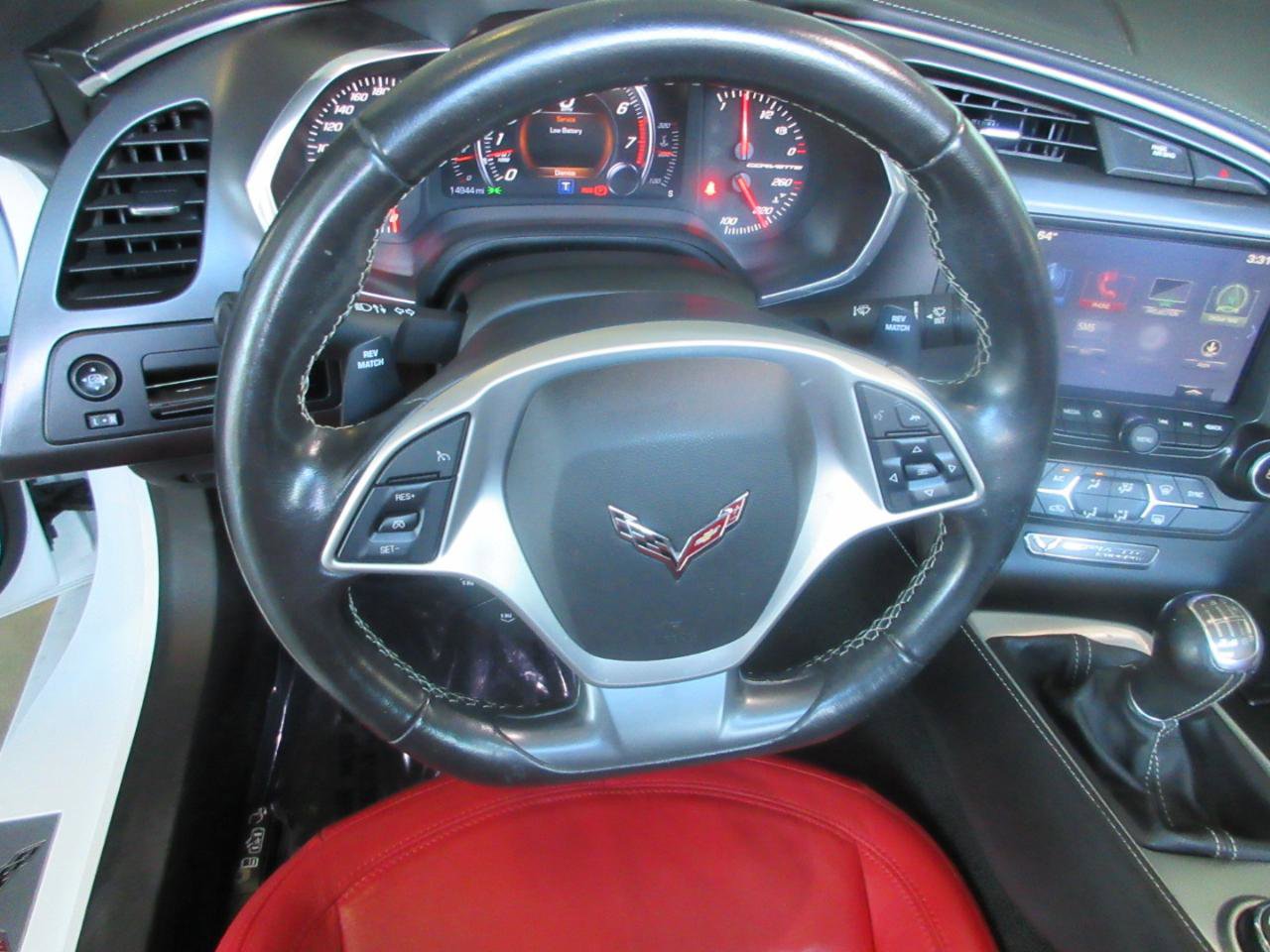 Used 2017 Chevrolet Corvette Stingray Coupe w/ Carbon Flash Badge Package image 38