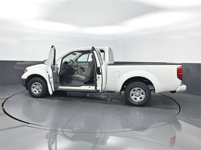 Used 2019 Nissan Frontier S image 29