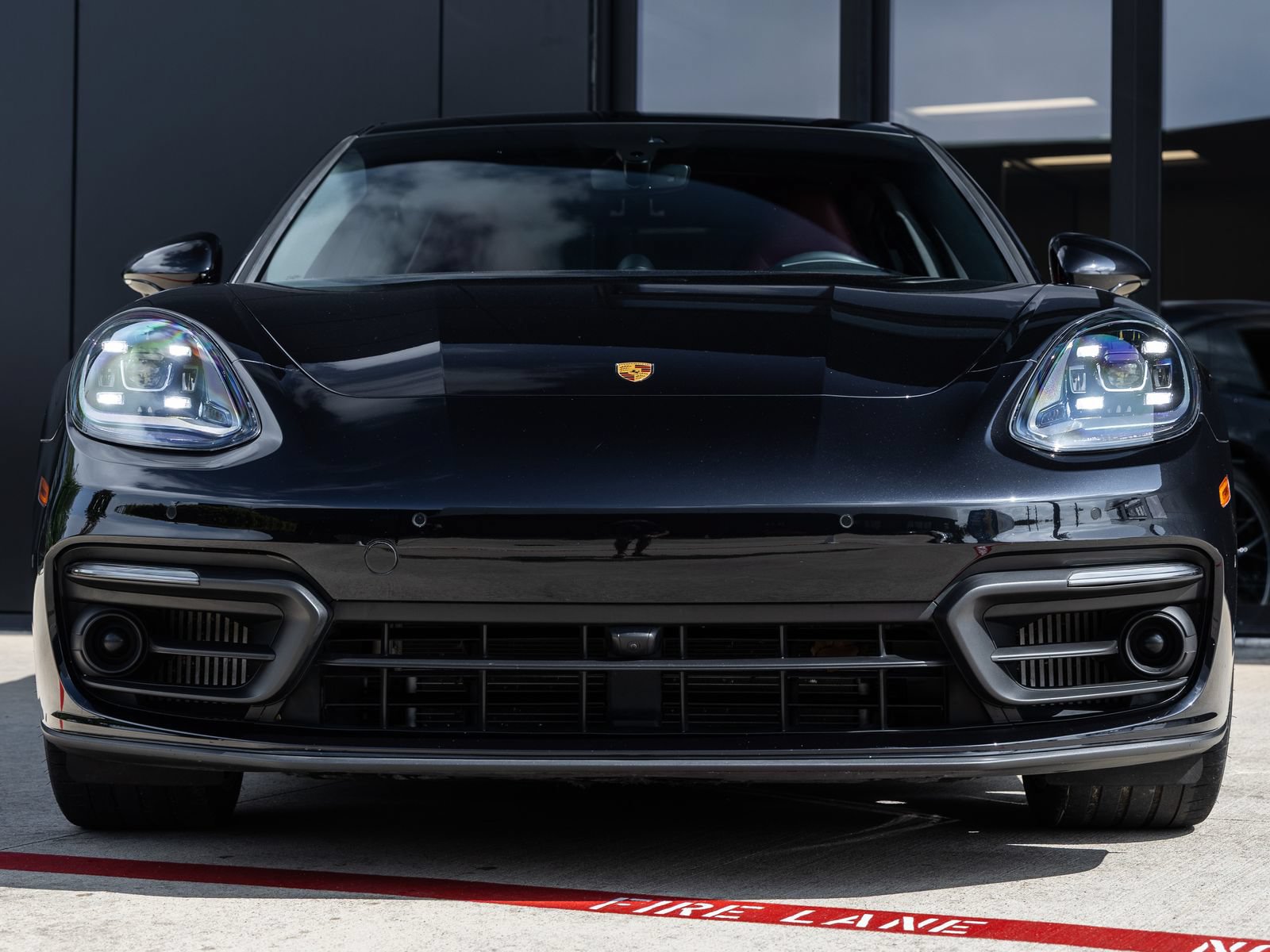 Certified 2023 Porsche Panamera 4S AWD/4WD image 8