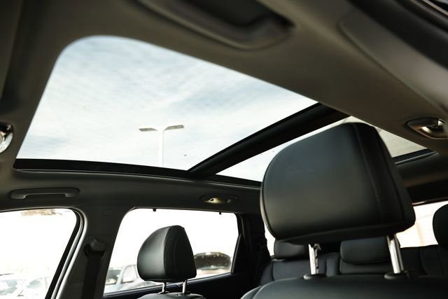 Used 2022 Hyundai Santa Fe SEL w/ Convenience + Premium Package image 18