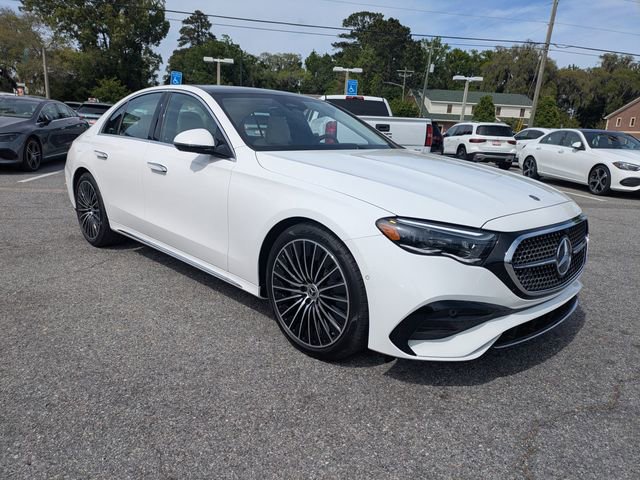 New 2026 Mercedes-Benz E 450 4MATIC Sedan image 3
