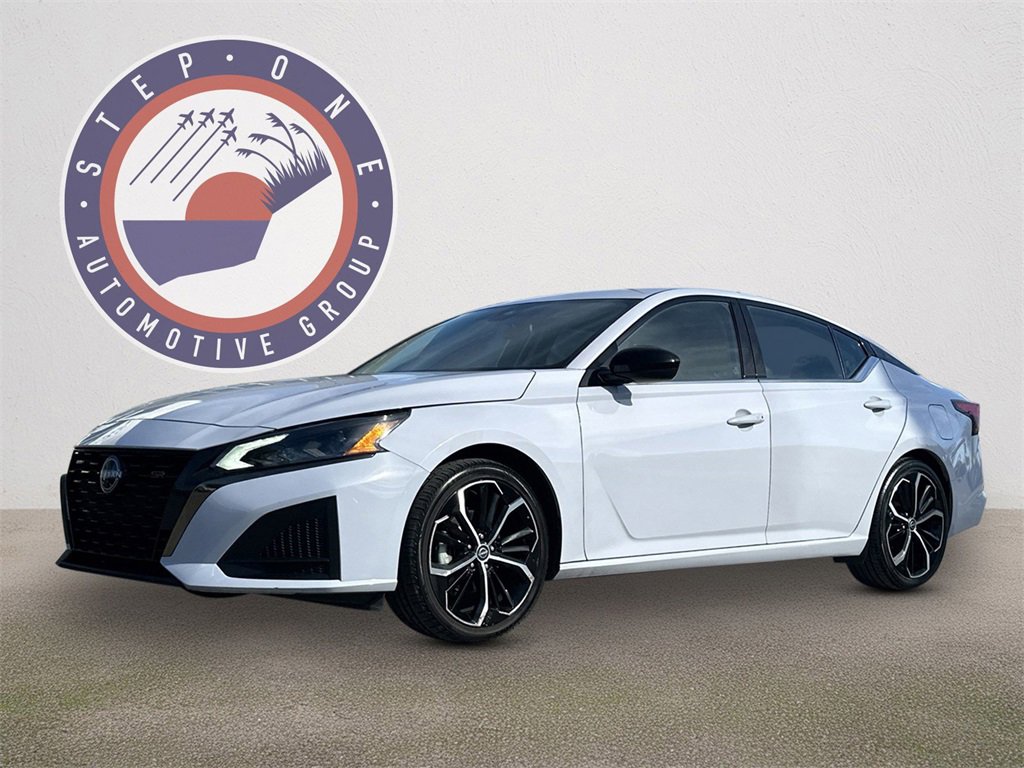 Used 2024 Nissan Altima 2.5 SR 360° Tour