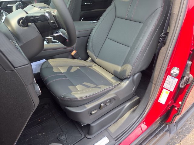 New 2026 Chevrolet Suburban RST w/ Comfort Package AWD/4WD image 26