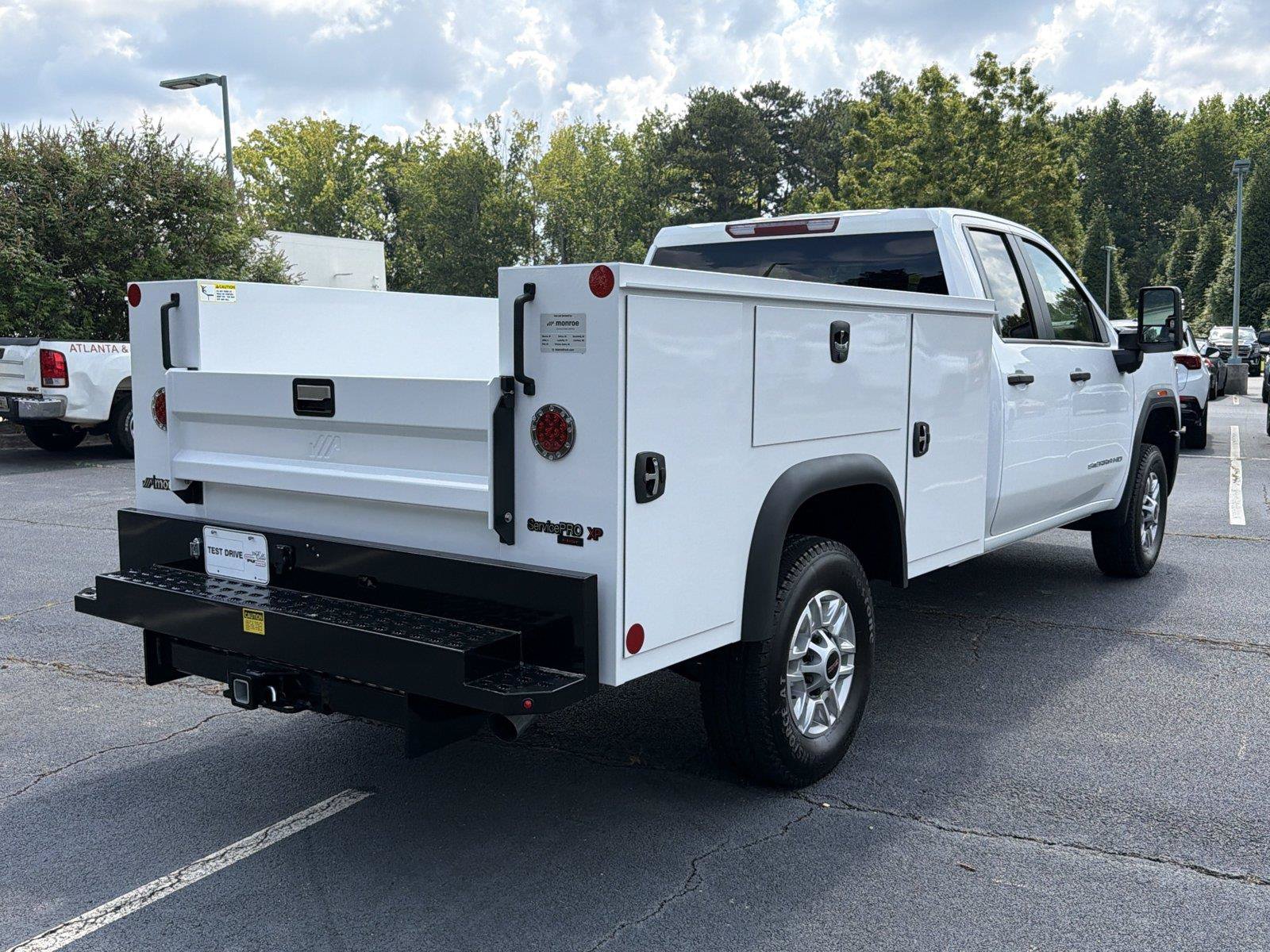 New 2026 GMC Sierra 2500 Pro w/ Convenience Package RWD image 6