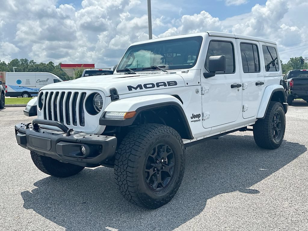 Used 2019 Jeep Wrangler Unlimited Sahara w/ Quick Order Package 24M Moab AWD/4WD image 1