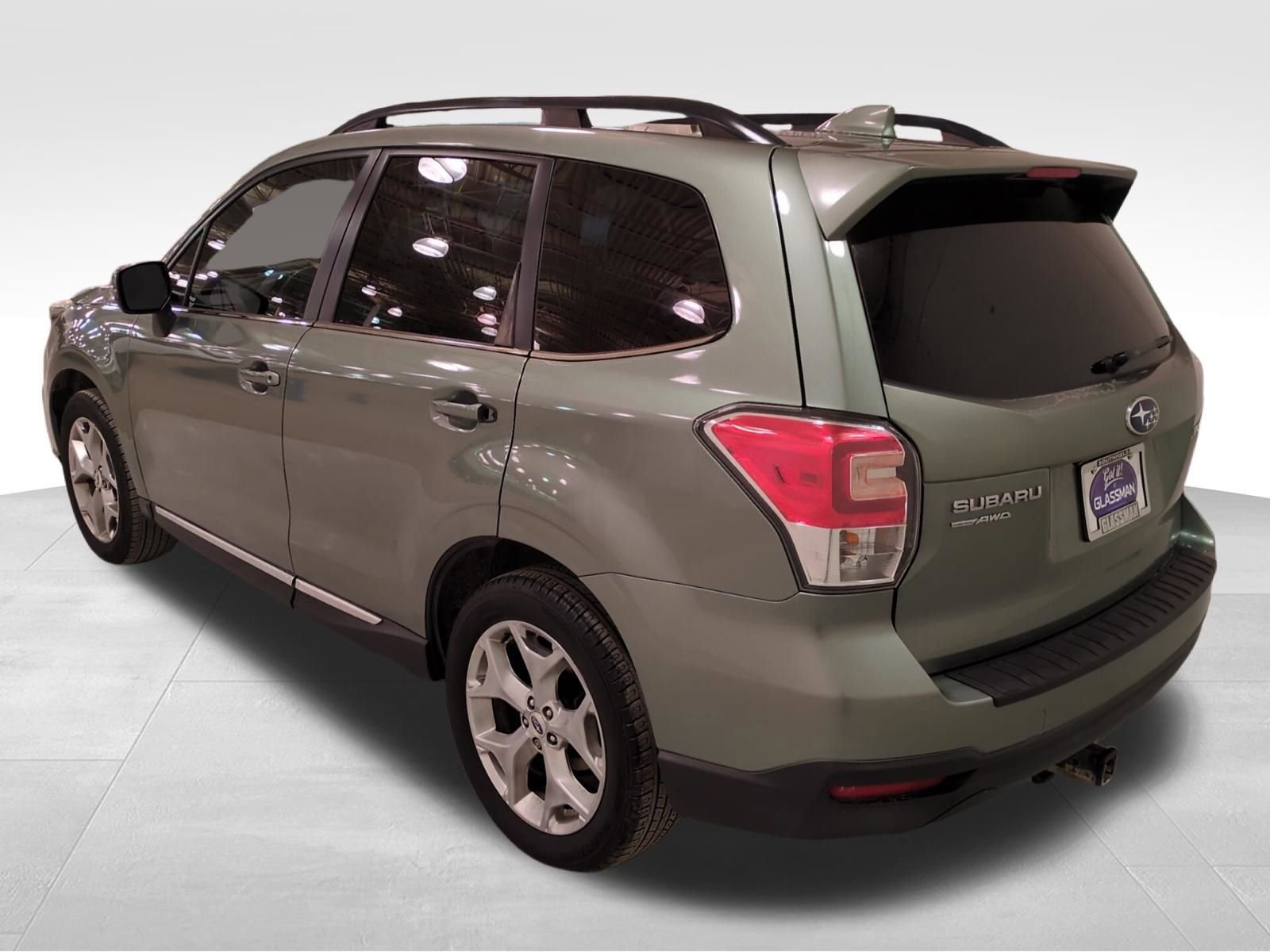 Used 2017 Subaru Forester 2.5i Touring w/ Popular Package #2 image 6