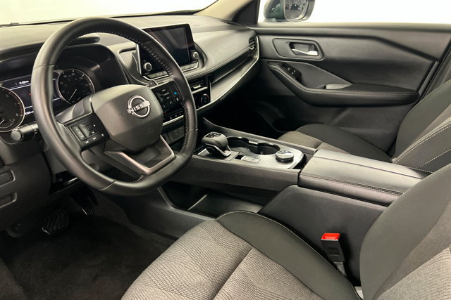 Used 2026 Nissan Rogue SV w/ Cold Weather Package AWD/4WD image 15