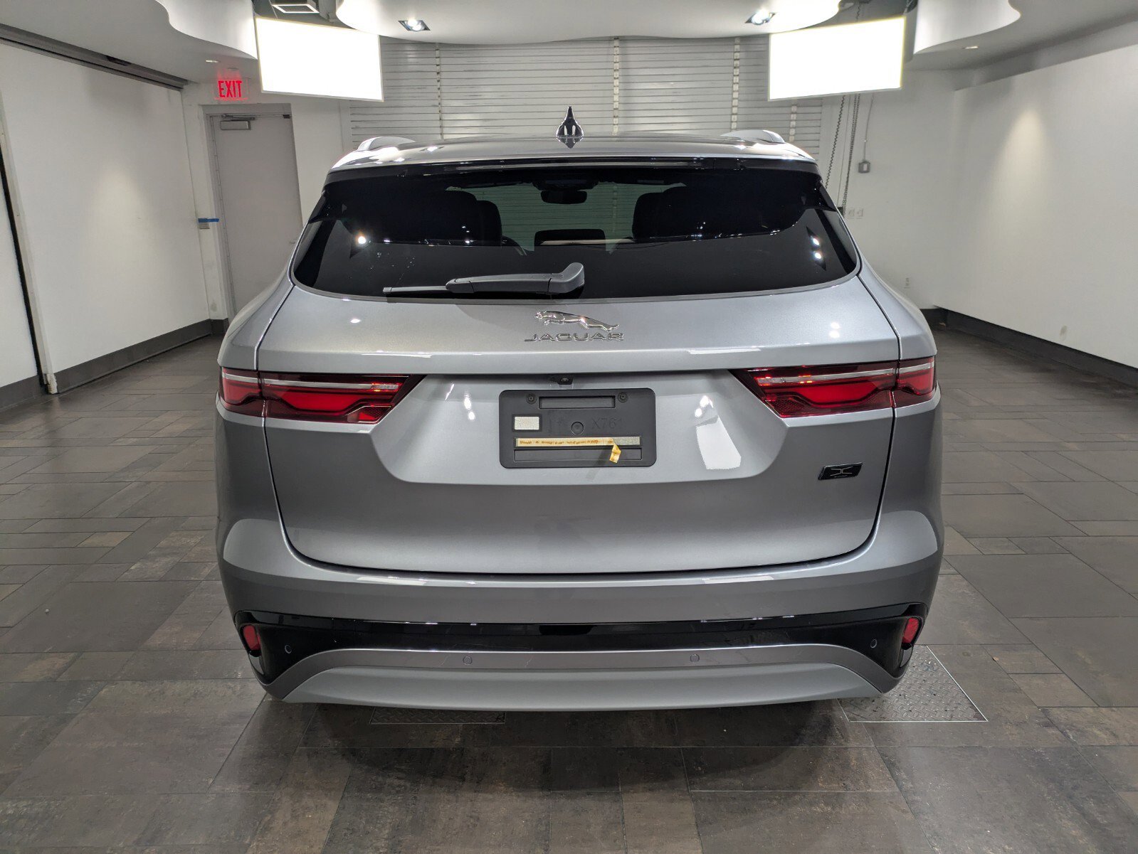 New 2026 Jaguar F-PACE R-Dynamic S image 5