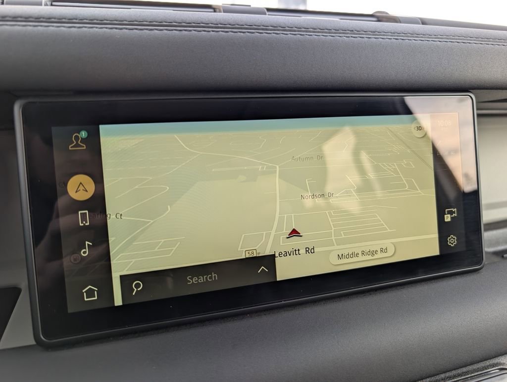 Used 2024 Land Rover Defender 110 S image 24