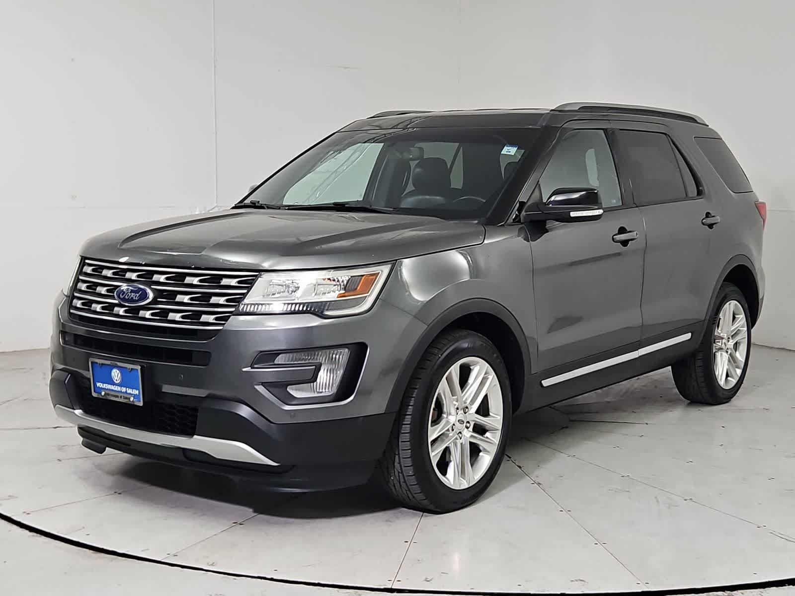 Used 2017 Ford Explorer XLT w/ Equipment Group 202A