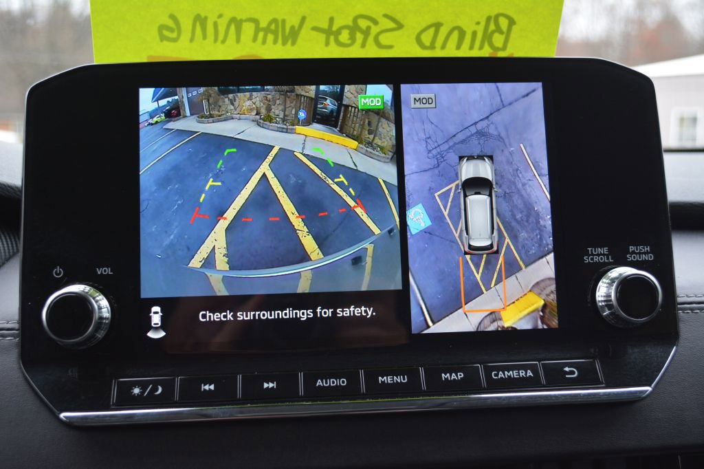 Used 2024 Mitsubishi Outlander SE image 18