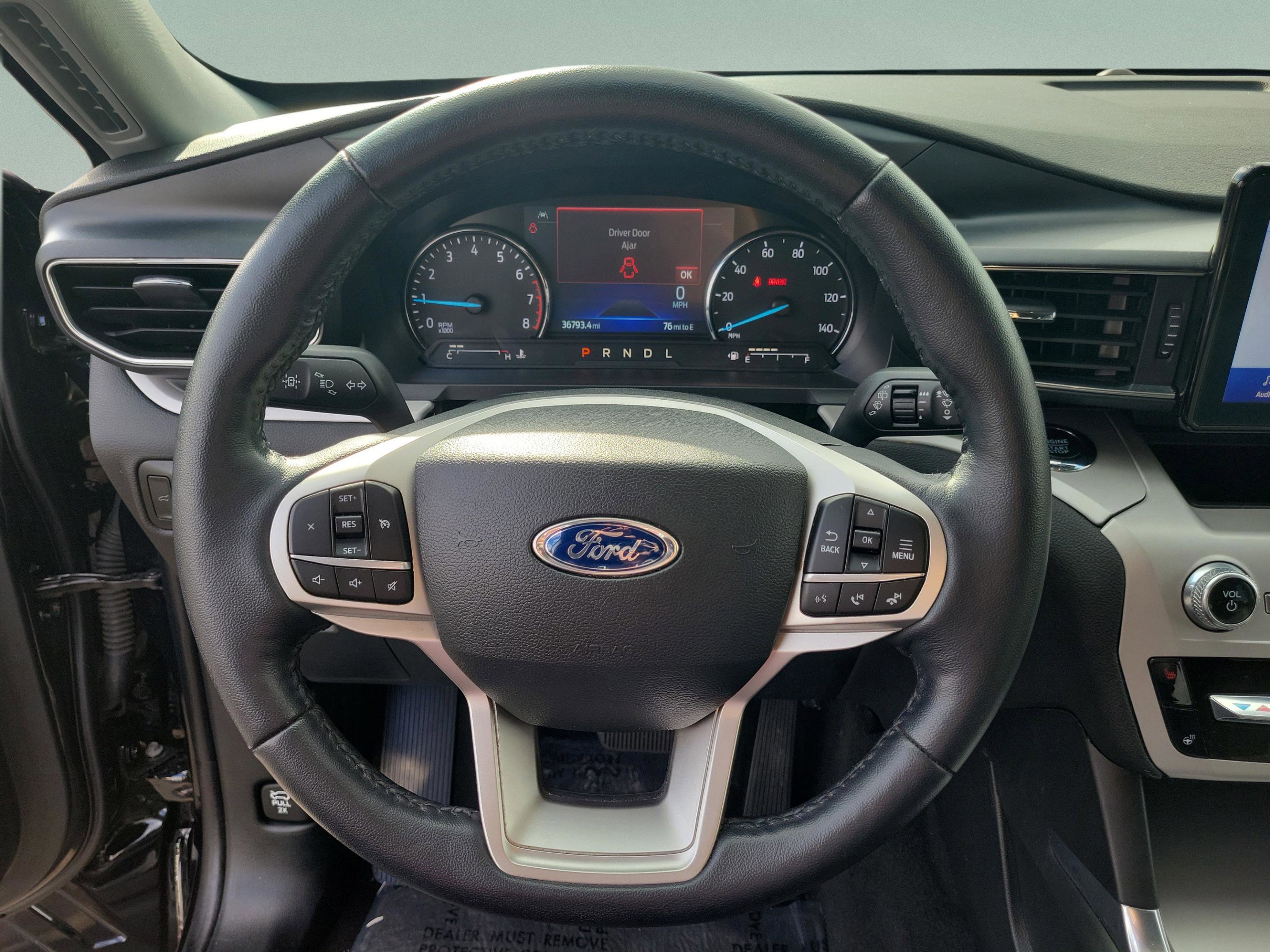 Used 2023 Ford Explorer XLT w/ Equipment Group 202A AWD/4WD image 24