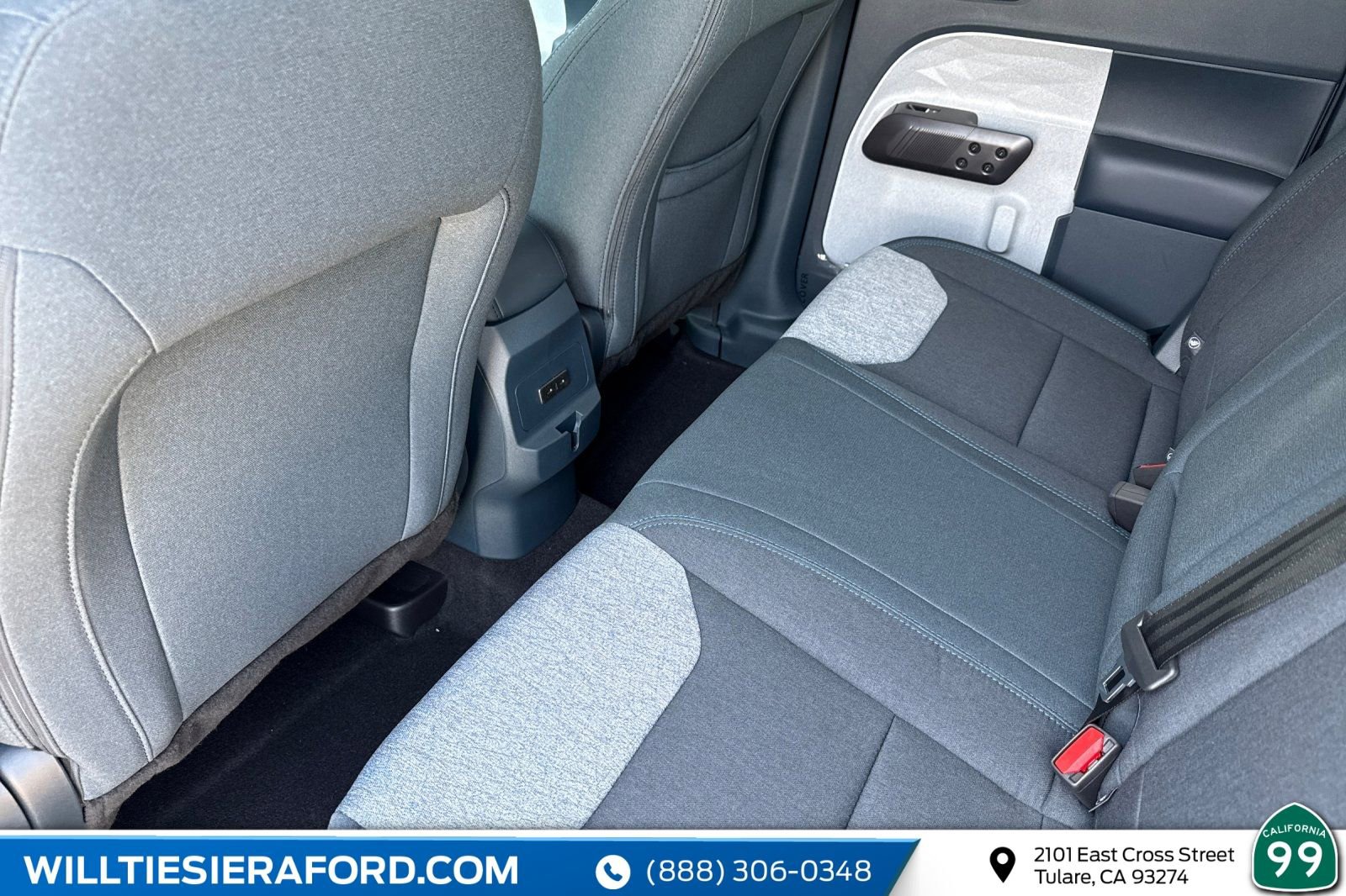 New 2025 Ford Maverick XLT image 11