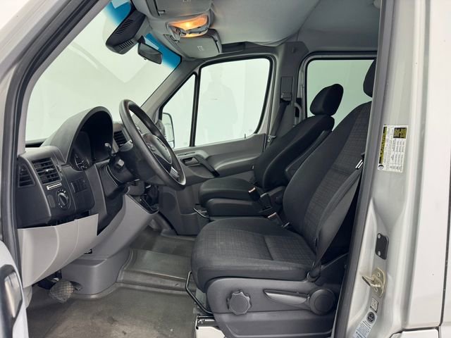 Used 2016 Mercedes-Benz Sprinter 2500 image 17