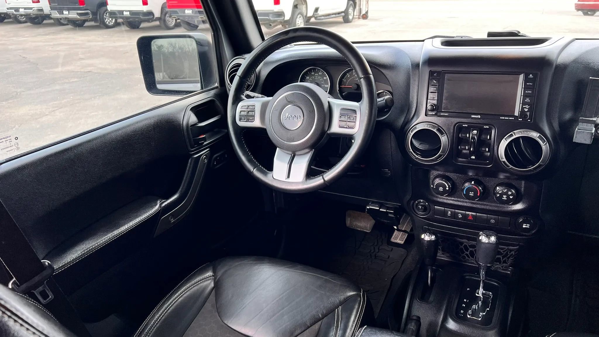 Used 2017 Jeep Wrangler Unlimited Sport image 29