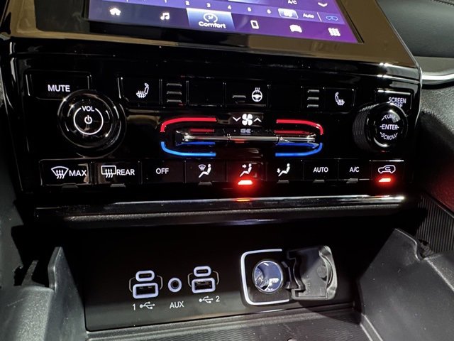 New 2024 Jeep Grand Cherokee L Altitude image 21