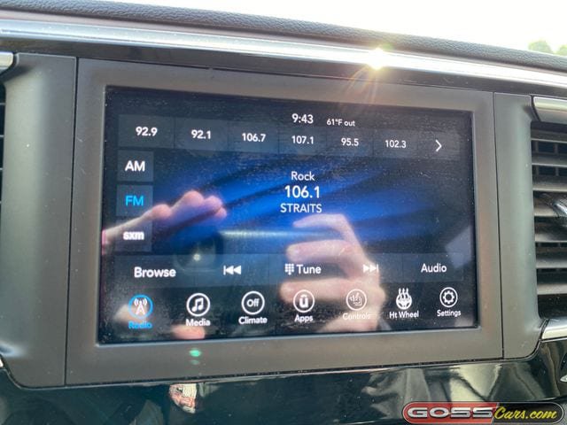 Used 2019 Chrysler Pacifica Touring-L FWD image 12