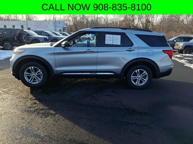 Certified 2022 Ford Explorer XLT w/ Equipment Group 202A image 6