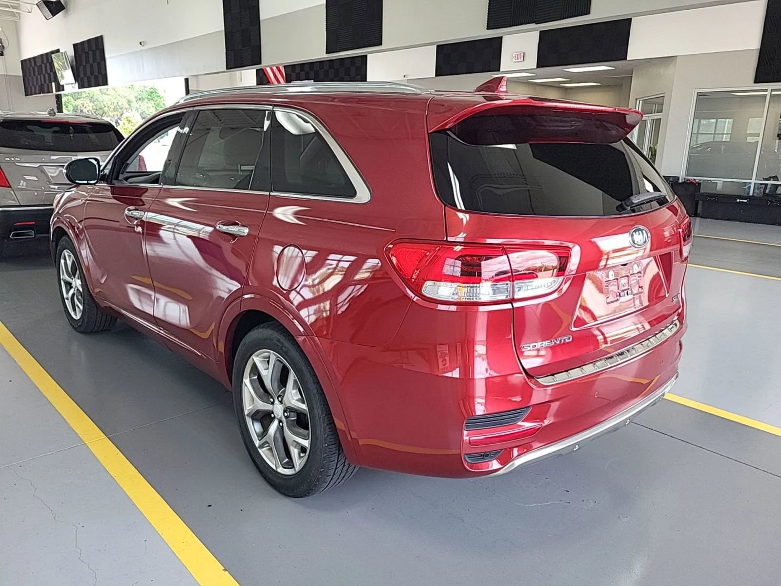 Used 2018 Kia Sorento SX FWD image 5