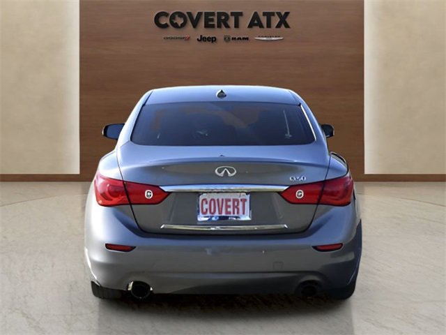 Used 2017 INFINITI Q50 2.0t w/ Moonroof Package image 4