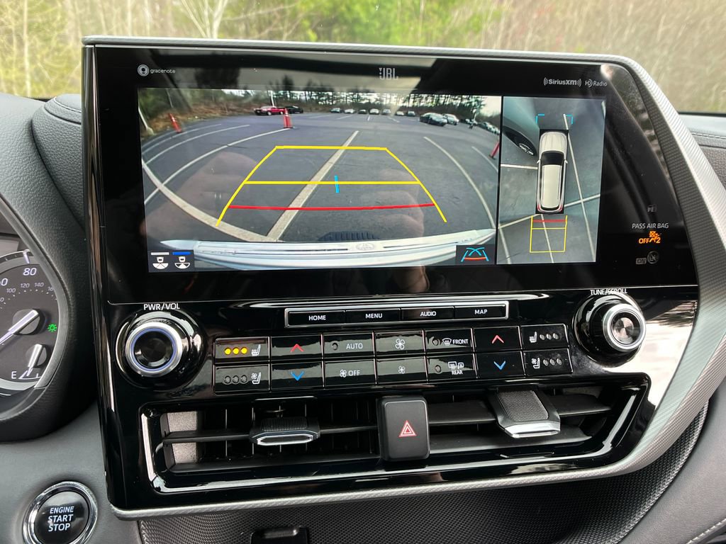 Used 2022 Toyota Highlander Platinum AWD/4WD image 19