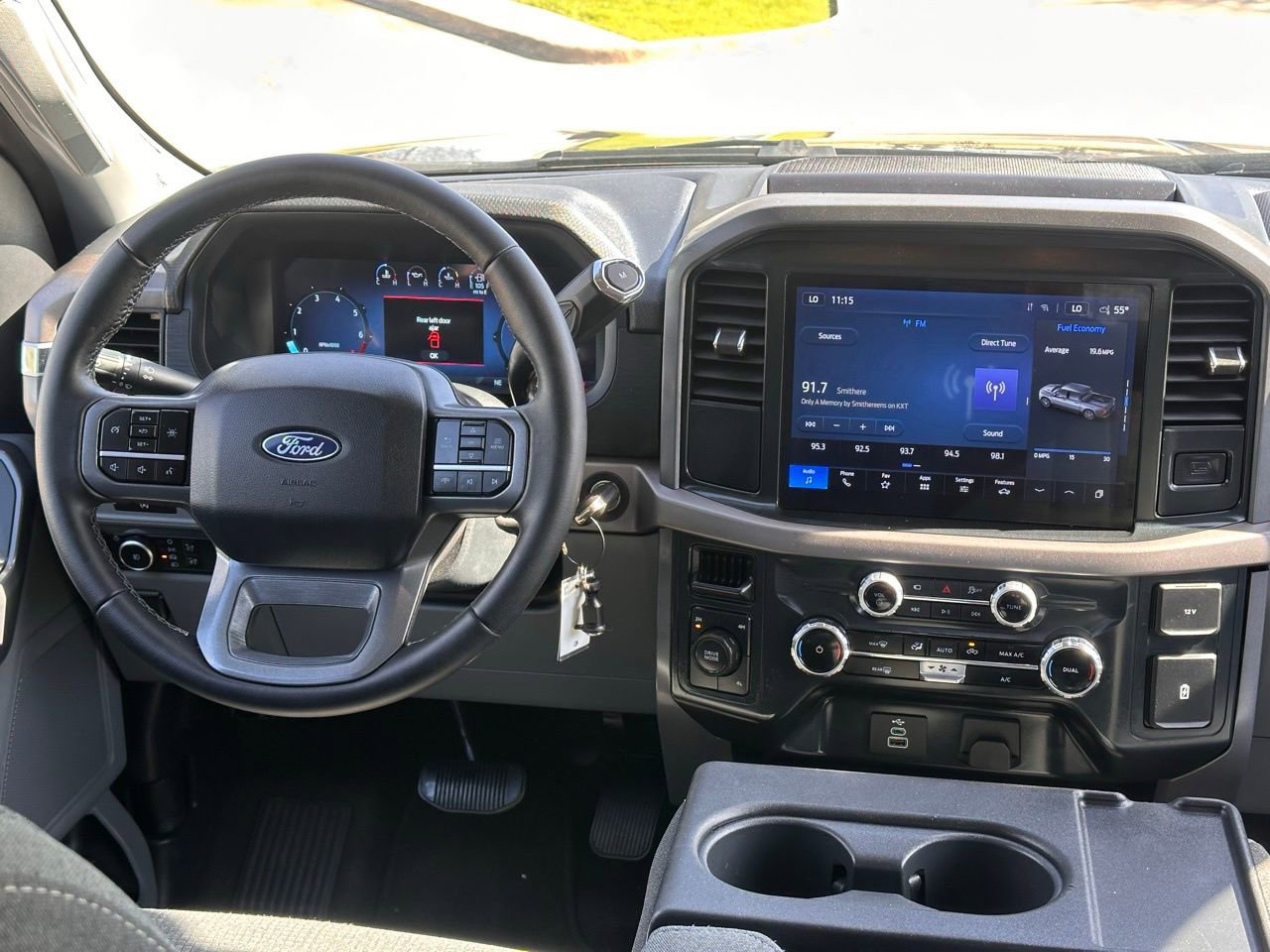 Used 2025 Ford F150 XLT w/ Equipment Group 301A Standard image 18