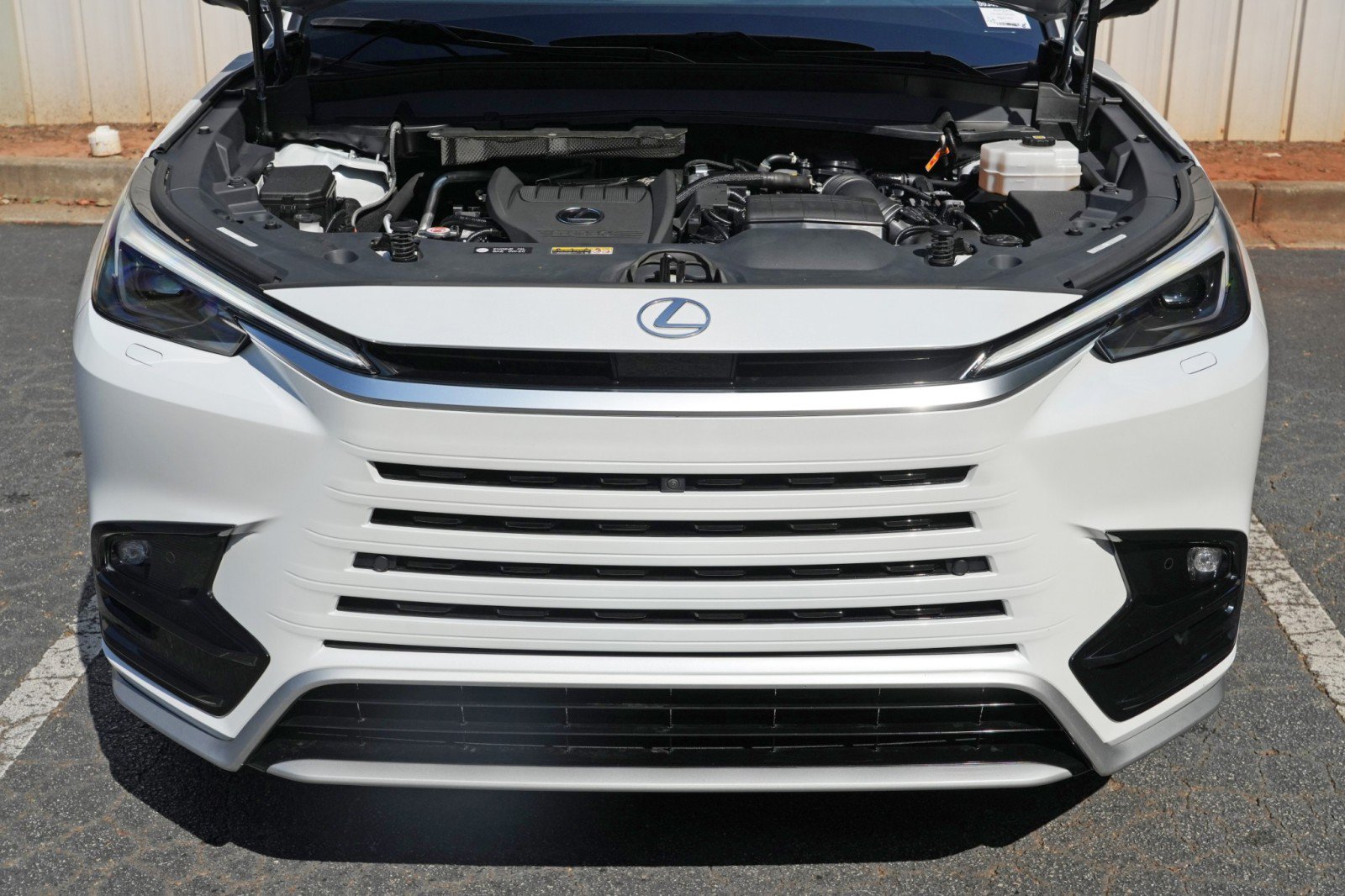 Used 2024 Lexus TX 500h AWD w/ Technology Package image 8
