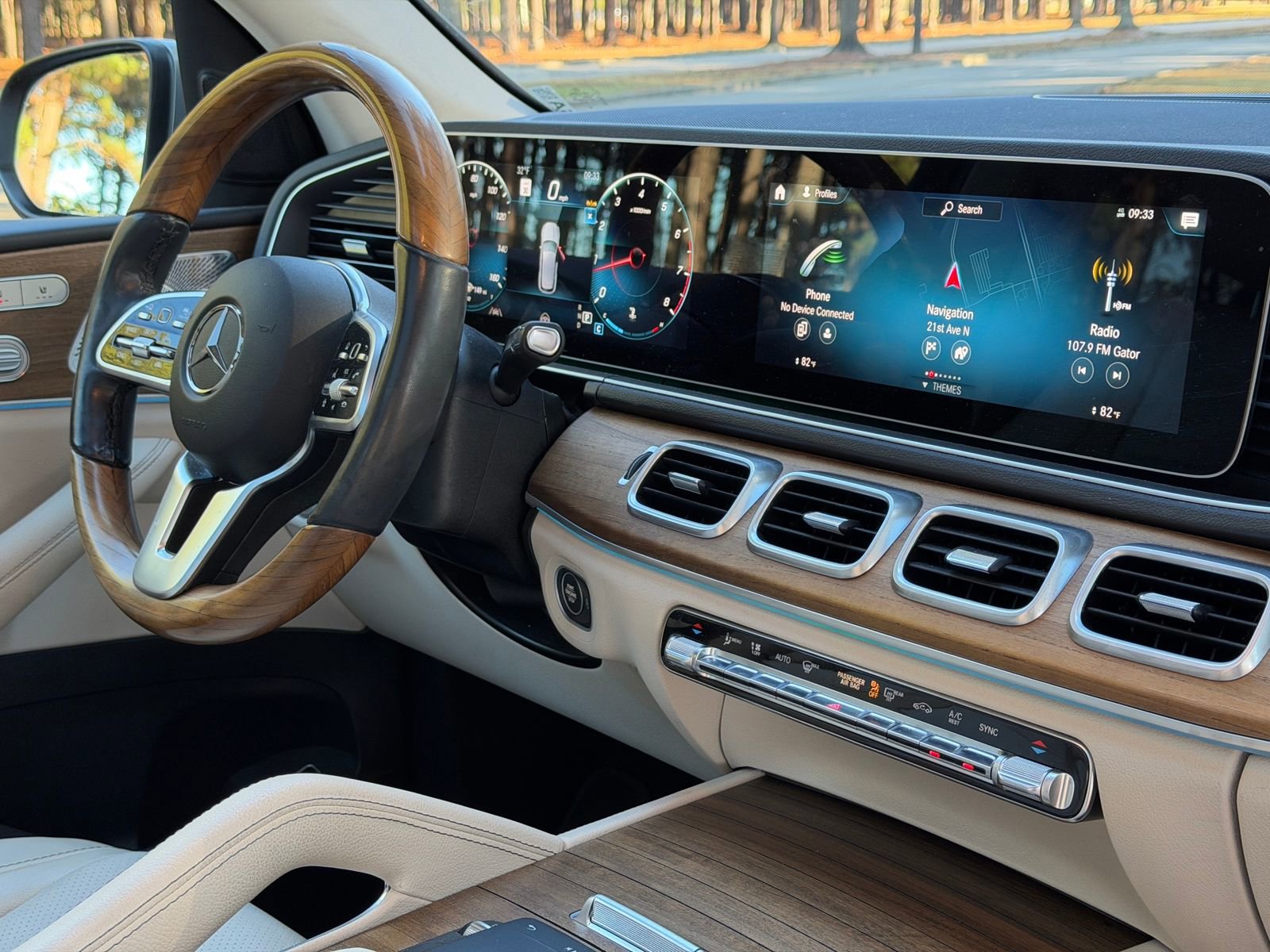 Certified 2023 Mercedes-Benz GLE 350 4MATIC image 20