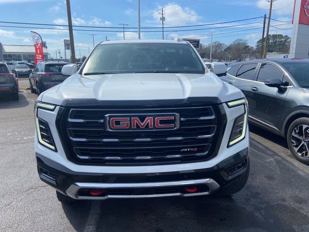 Used 2025 GMC Yukon AT4 w/ AT4 Premium Package image 2