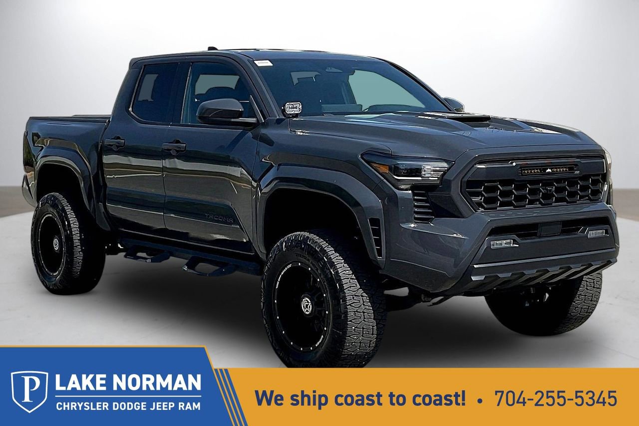Used 2024 Toyota Tacoma TRD Sport video 1