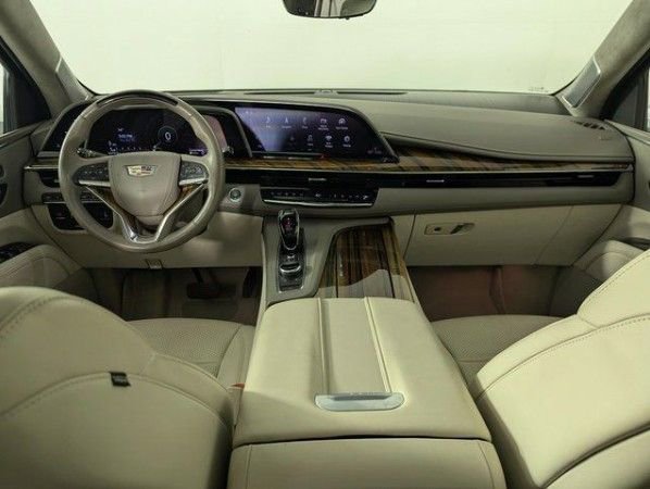 Used 2021 Cadillac Escalade ESV Sport Platinum AWD/4WD image 6