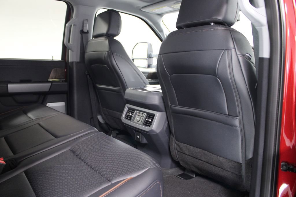 New 2026 Ford F250 Lariat w/ Black Appearance Package image 34