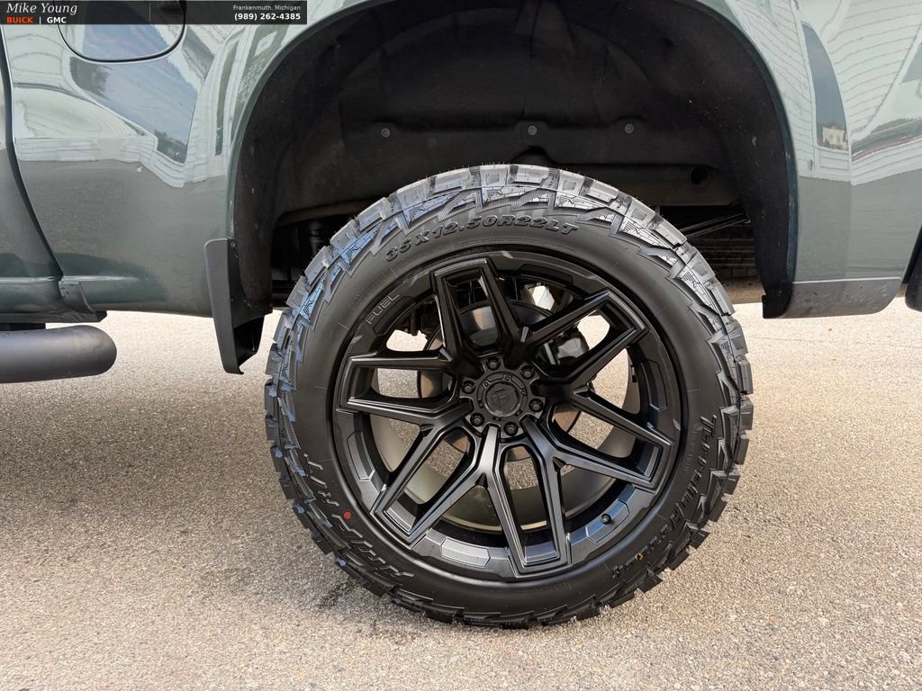 Used 2025 Chevrolet Silverado 1500 LT Trail Boss w/ Convenience Package II AWD/4WD image 10
