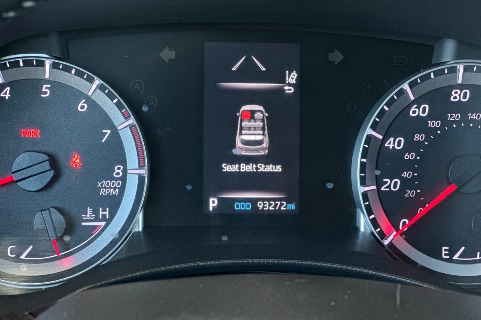 Used 2022 Toyota Highlander LE FWD image 25
