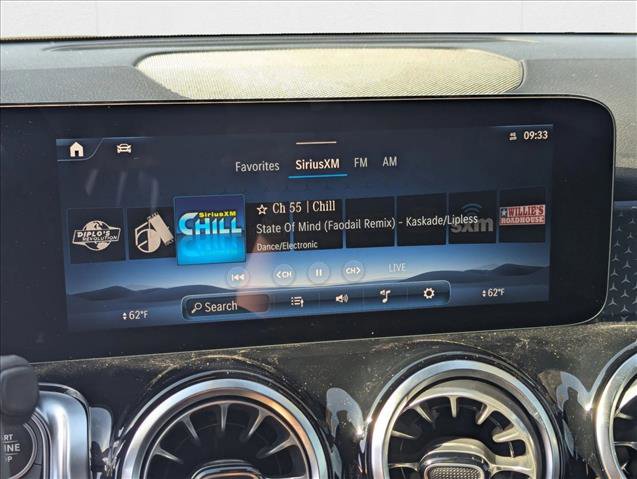 New 2025 Mercedes-Benz GLB 250 image 21