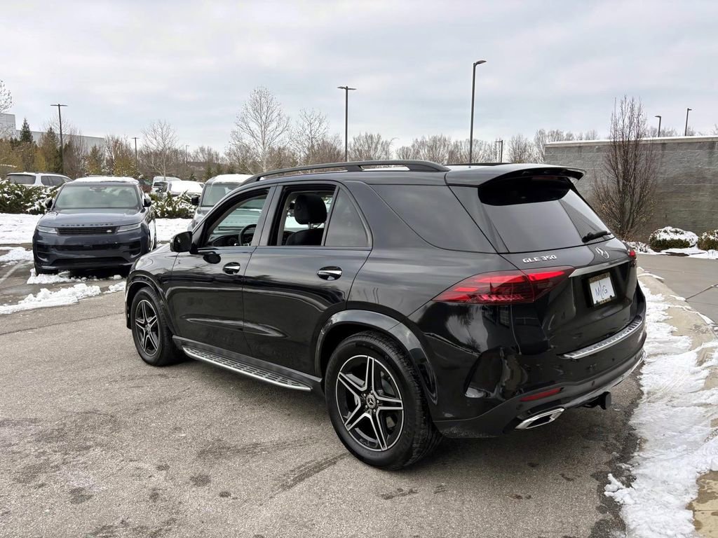 Used 2024 Mercedes-Benz GLE 350 4MATIC image 5