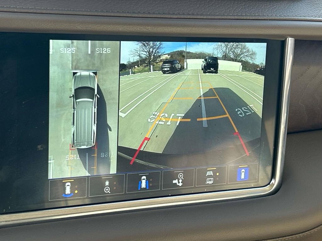 Used 2022 GMC Yukon Denali image 37