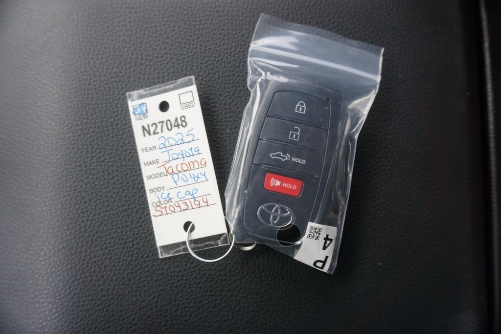 New 2025 Toyota Tacoma TRD Off-Road image 34