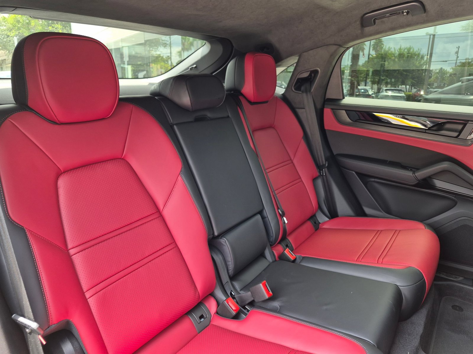 New 2026 Porsche Cayenne GTS AWD/4WD image 25