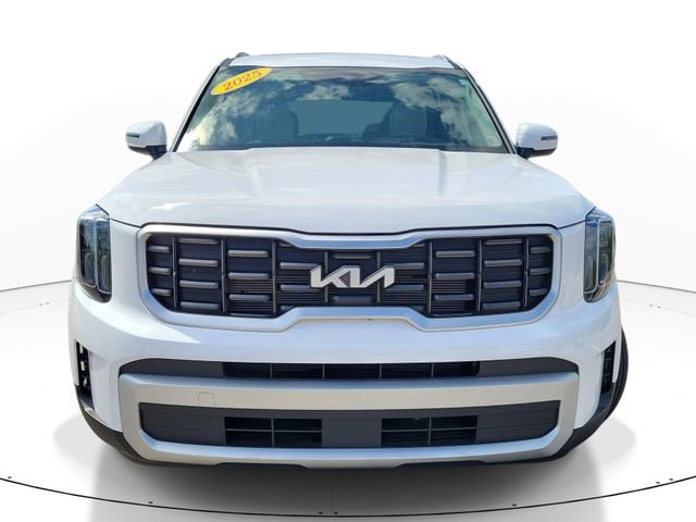 Used 2025 Kia Telluride S FWD image 2