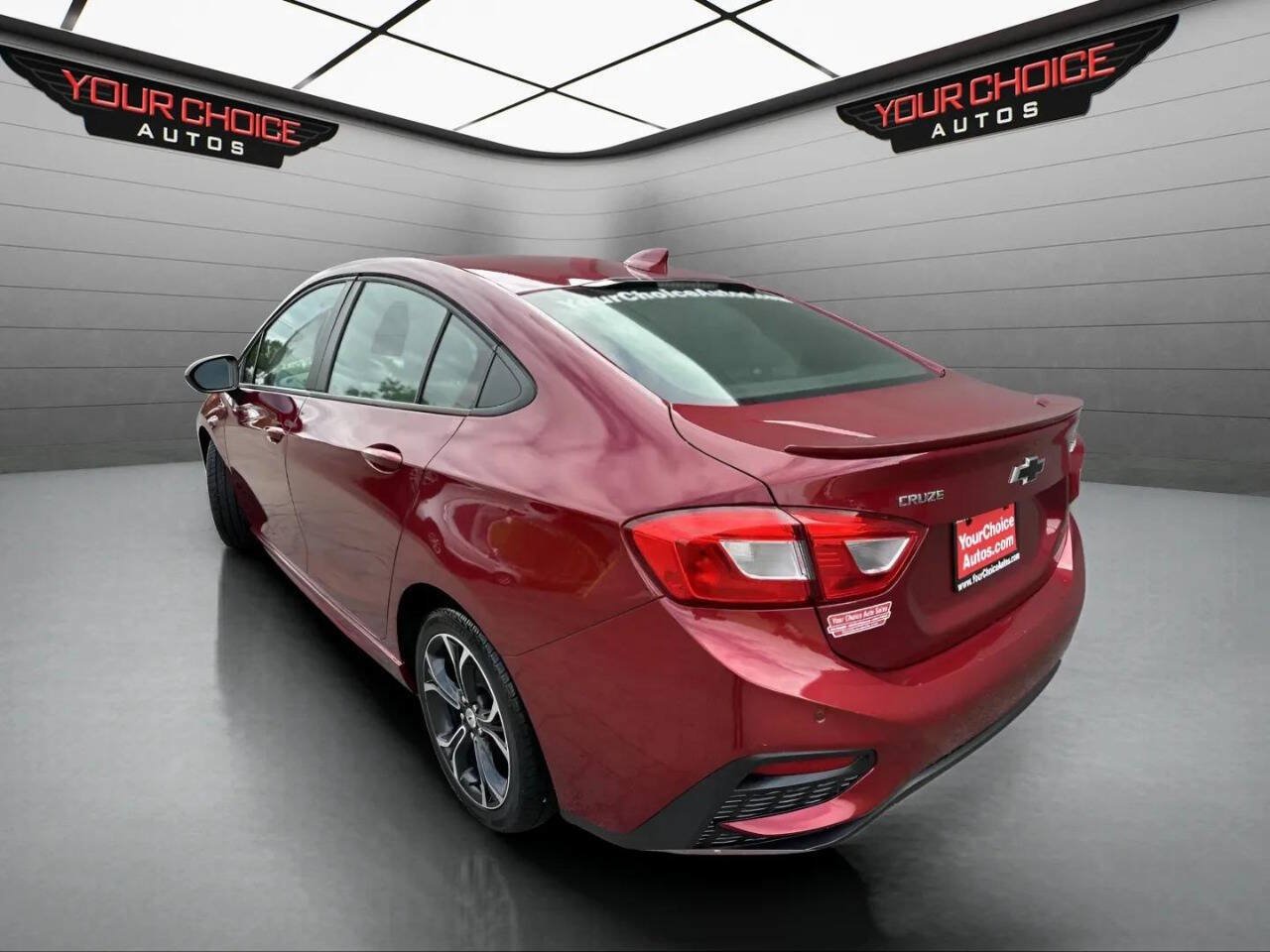 Used 2019 Chevrolet Cruze LT w/ Convenience Package FWD image 7