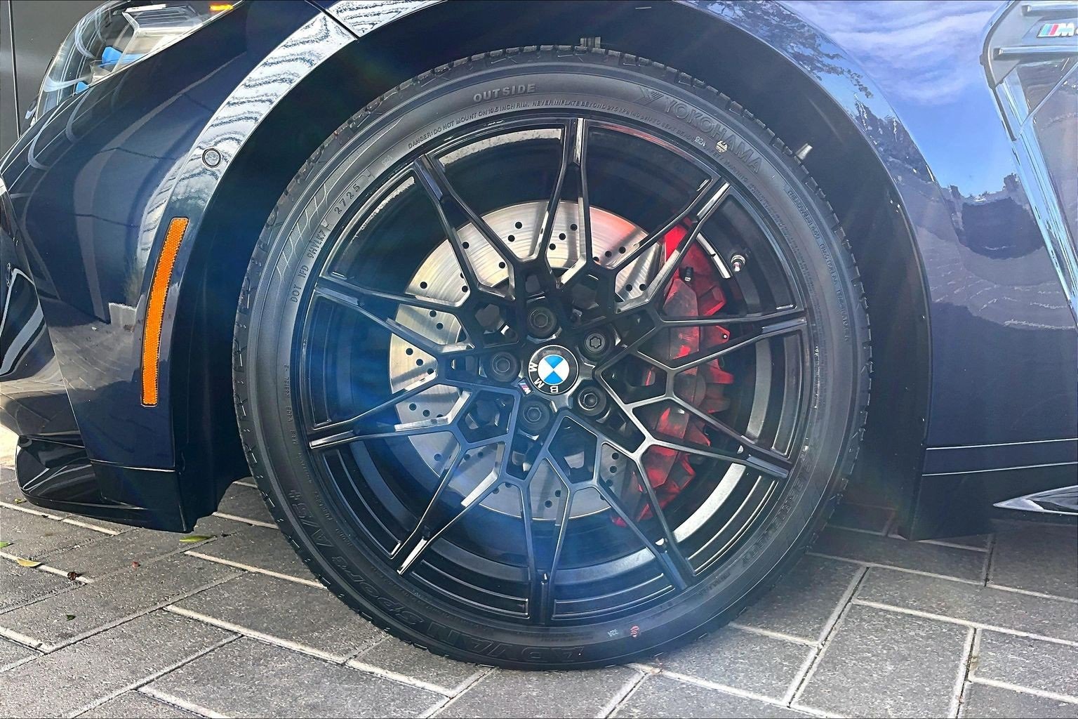 Used 2021 BMW M4 Coupe w/ Executive Package image 9